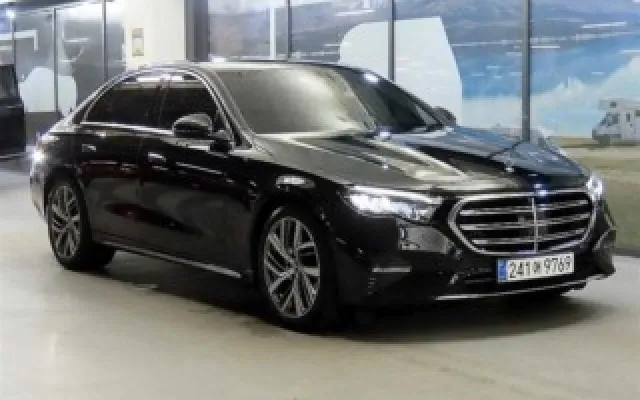 수원외제차중고 E-클래스 W214 E220d 4MATIC 매물 사진 10 - 2024/06 46,396km