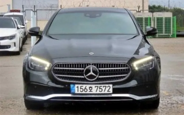 수원외제차중고 E-클래스 W213 E250 아방가르드 매물 사진 19 - 2022/01 75,546km