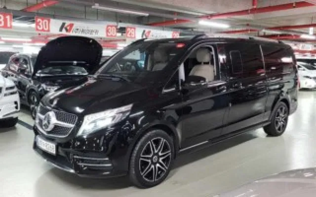 수원외제차중고 V클래스 V300 d 4MATIC 매물 사진 17 - 2023/09 49,212km